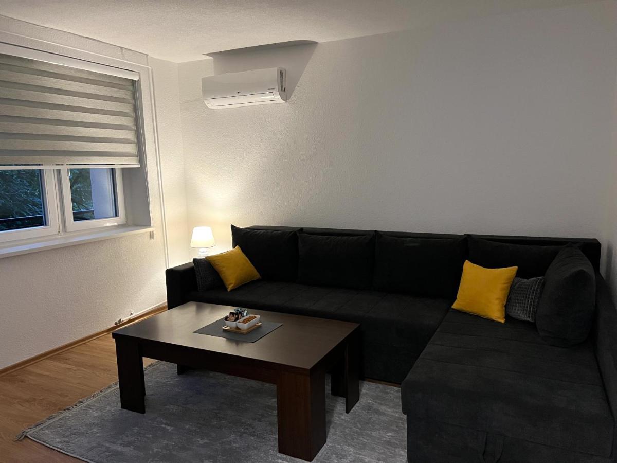 Apartment Vils Promenade Сараево Экстерьер фото