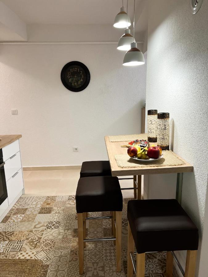 Apartment Vils Promenade Сараево Экстерьер фото