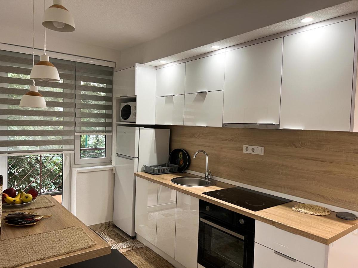 Apartment Vils Promenade Сараево Экстерьер фото