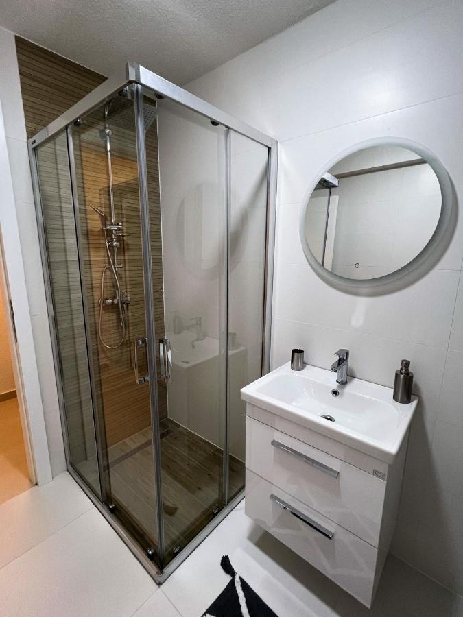 Apartment Vils Promenade Сараево Экстерьер фото