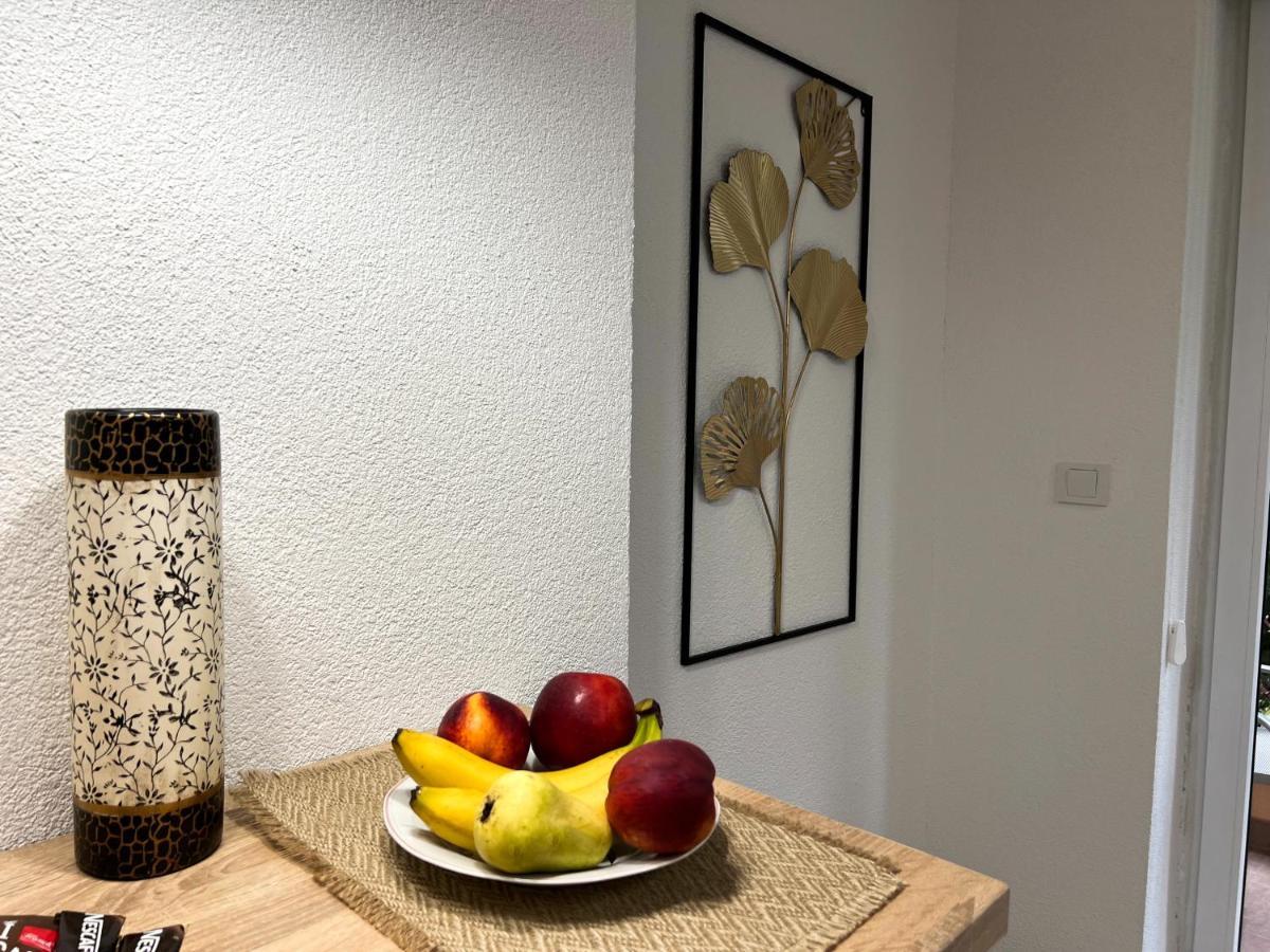 Apartment Vils Promenade Сараево Экстерьер фото